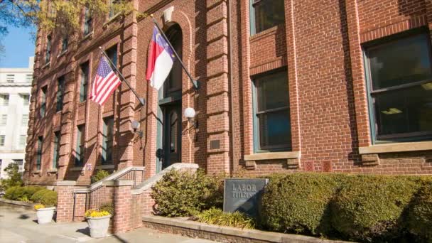 Delstaten North Carolina Labor Building Yttre Främre Ingången Centrala Raleigh — Stockvideo