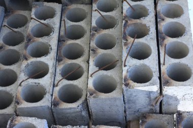 Çelik borular yığını