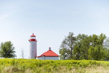 Kırmızı çatılı deniz feneri, Simcoe Adası