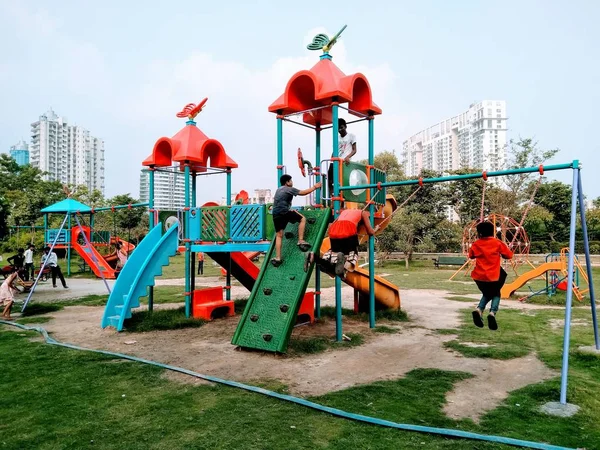 Una Foto Zona Juegos Para Niños Park —  Fotos de Stock