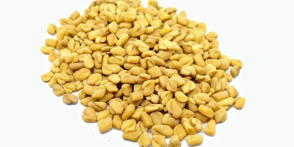 Beyaz arka plan üzerinde çemen bir resim