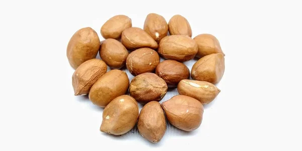 Ein Bild Von Erdnüssen Isoliert Auf Weißem Hintergrund — Stockfoto