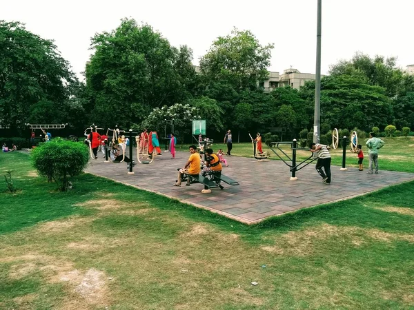 Gimnasio Abierto Jardín — Foto de Stock