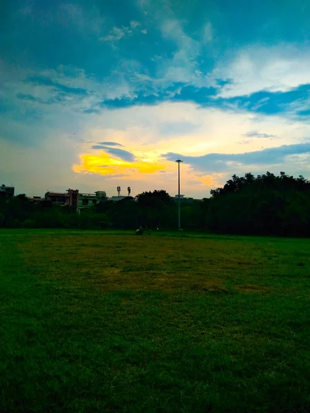 Una Imagen Hermoso Jardín Después Sesión Lluvia —  Fotos de Stock