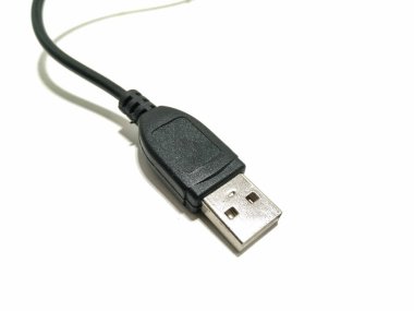 Seçili odaklı usb kablosunun resmi