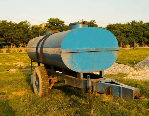 A picture of water tanker with blur background