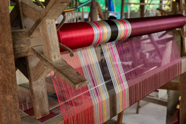 태국 실크 실은 다채로운. — 스톡 사진