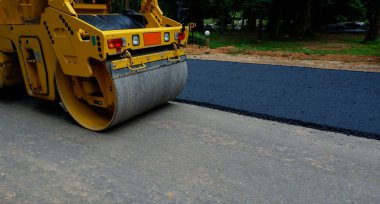 Asfalt kaplama tamir yol silindiri
