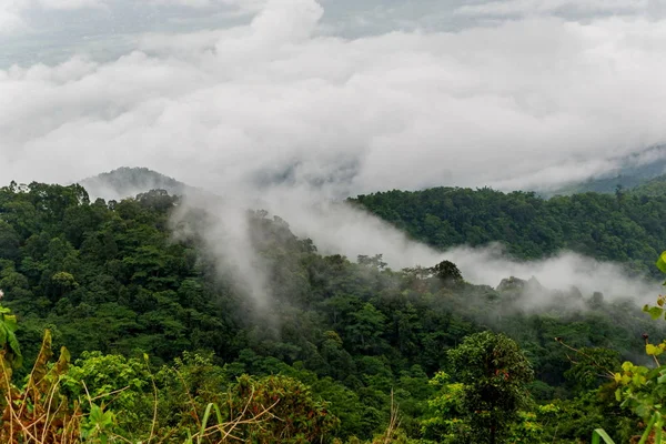 Schöne Und Berühmte Reiseort Die Landschaft Foto Schöne See Nebel — Stockfoto