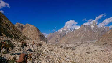 Baltoro buzul karakurum Pakistan ve Trango kuleleri