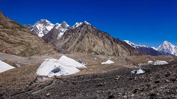 Masherbrum Dağ Tepe Goro Kampında Bir Sabah Base Camp Pakistan — Stok fotoğraf