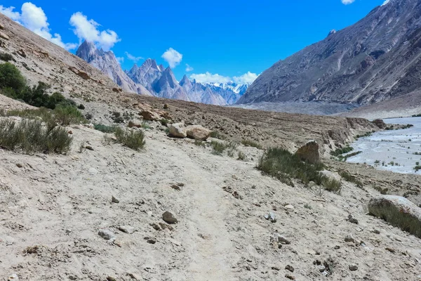 Landscape Trekking Trail Karakoram Range Trekking Braldu River Karakorum Mountains — Stock Photo, Image