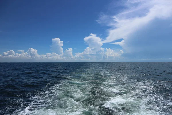 Atracciones Emblemáticas Viajan Barco Parque Nacional Bahía Phang Nga Tailandia — Foto de Stock