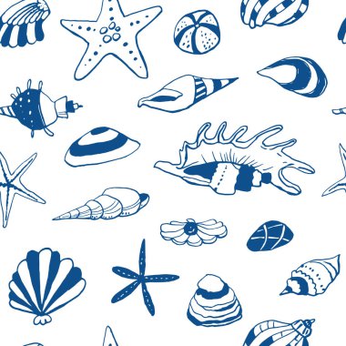 Beyaz zemin üzerinde deniz kabuğu mürekkep doodle koleksiyonu. Kusursuz desen. Sonsuz doku. Basılı malzemeler için kullanılabilir. Sualtı tatili arka planı. Elle çizilmiş tasarım elemanları. Şenlikli baskı.