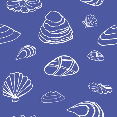 Beyaz zemin üzerinde deniz kabuğu mürekkep doodle koleksiyonu. Kusursuz desen. Sonsuz doku. Basılı malzemeler için kullanılabilir. Sualtı arka planı. Elle çizilmiş tasarım elemanları. Şenlikli baskı. Duvar kağıdı.