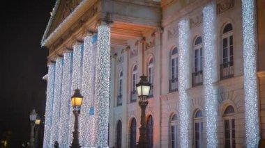 Noel kış 2019 Kraliçe Mary Ii Ulusal Tiyatrosu'nda. Teatro Nacional D. Dona Maria Ii Baixa Chiado, Lizbon Rossio, Portekiz