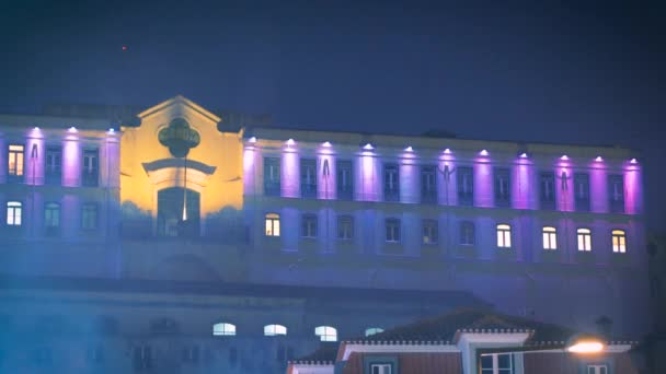 Lissabon Portugal Utsikt Över Byggnader Från Rossio Natten Inklusive Carmo — Stockvideo