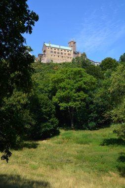 Wartburg castle yakınındaki tarihi kent Eisenach, bölge Thuringia, Almanya sığınmak Martin Luther'in 1521 ve 1522 yıllarında Eisenach, Almanya görünümü