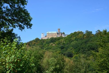 Wartburg castle yakınındaki tarihi kent Eisenach, bölge Thuringia, Almanya sığınmak Martin Luther'in 1521 ve 1522 yıllarında Eisenach, Almanya görünümü