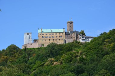 Wartburg castle yakınındaki tarihi kent Eisenach, bölge Thuringia, Almanya sığınmak Martin Luther'in 1521 ve 1522 yıllarında Eisenach, Almanya görünümü