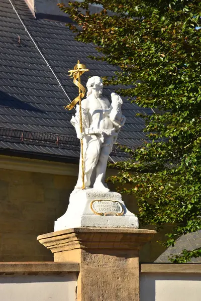 位于德国巴伐利亚州班贝格附近的梅梅尔斯多夫圣母玛利亚教堂 — 图库照片