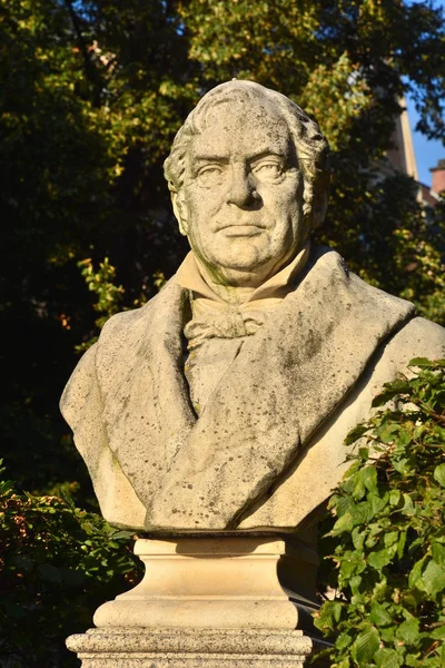 Busto Johann Lukas Schnlein 1793 1864 Instalado Plaza Schnleinsplatz Bamberg —  Fotos de Stock