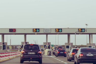 Subotica, Sırbistan - 26 Temmuz 2019 : Sırbistan'da ücretli yol, traffi