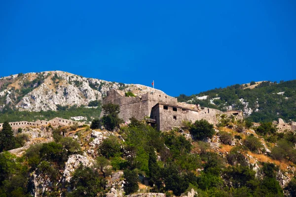 Antiga Fortaleza São João Nas Montanhas Cidade Kotor Montenegro — Fotografia de Stock