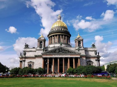 Saint Petersburg, Rusya - 20.09.2019, St Isaac Katedrali dünyanın en büyük Hıristiyan Ortodoks kilisesidir