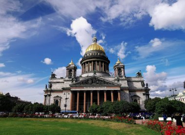 Saint Petersburg, Rusya - 20.09.2019, St Isaac Katedrali dünyanın en büyük Hıristiyan Ortodoks kilisesidir