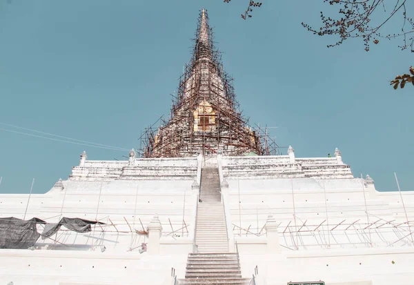 Wat Phu Khao Thong Temple Golden Mount Temple Ayutthaya — Stock Photo, Image