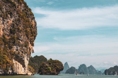 Tayland Körfezi 'nde kaya ve ada oluşumları
