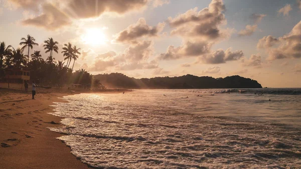 Ηλιοβασίλεμα Φοίνικες Στην Παραλία Sayulita Γιαρίμπα Μεξικό — Φωτογραφία Αρχείου