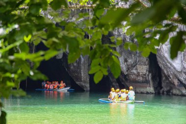 Puerto Princesa'daki Sabang Plajı, Filipinler 