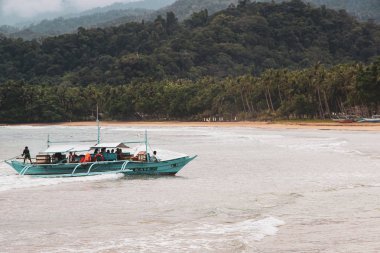 Puerto Princesa'daki Sabang Plajı, Filipinler 