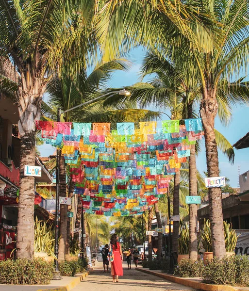 Sayulita, Nayarit, Meksika renkli sokak