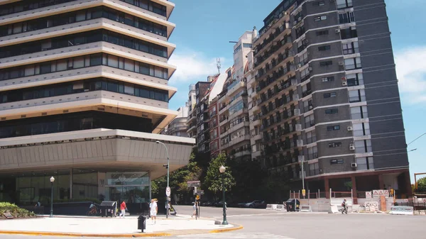 ブエノスアイレスの建物とストリートビュー — ストック写真