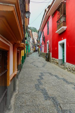  La Paz şehir merkezinde Renkli sokak, Güney Amerika'da Bolivya, 