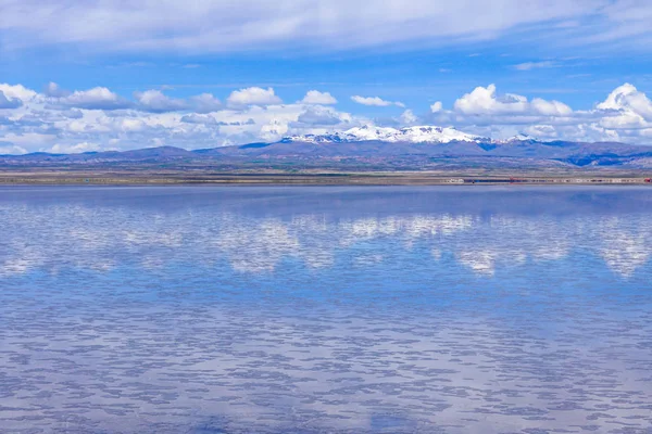 Salar Uyuni Bolivya Gökyüzünün Aynası Gibi Yansımaile Sonsuz Manzaralar — Stok fotoğraf