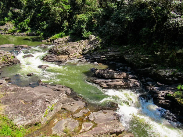 Płynąca Woda Naturalny Basen Parku Narodowym Isalo Madagaskarze — Zdjęcie stockowe