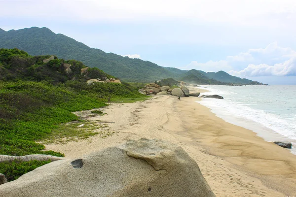 Karibisches Meer Mit Weißem Sandstrand Umgeben Von Tropischem Wald Tayrona — Stockfoto