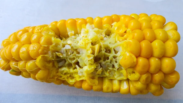 Homemade Golden Sweet Corn Cob Ready Eat White Table Boiled — Stock Photo, Image