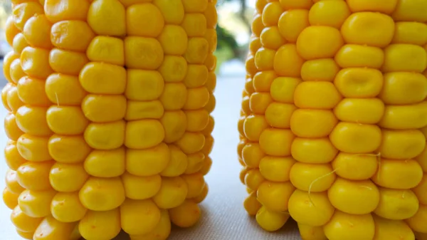 Homemade Golden Sweet Corn Cob Ready Eat White Table Boiled — Stock Photo, Image