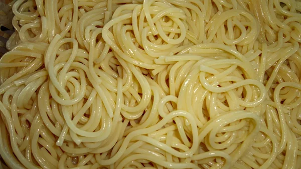 Uma Tigela Grande Com Espaguete Cozido Hora Closeup — Fotografia de Stock