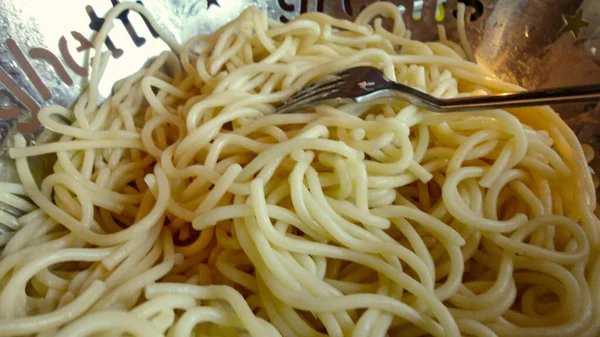 Cuenco Grande Con Pasta Recién Cocida Tenedor Metal Primer Plano —  Fotos de Stock