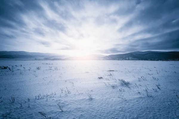 Paysage Hivernal Des Collines Bord Lac Baikal Coucher Soleil Russie — Photo