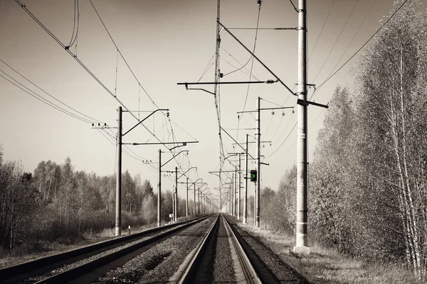 Elektrikli demiryolu hatları. — Stok fotoğraf