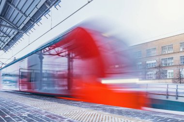 Tren Moskova çember üzerinde Tren İstasyonu'na varış. Rusya.