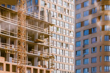 Şantiye tarafından modern binalar.