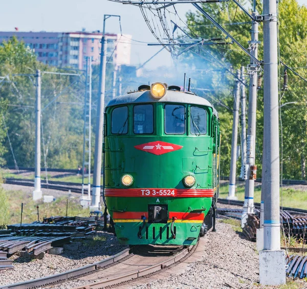 Moscú, Rusia - 30 de agosto de 2019: Locomotora retro diesel TE-3 en la exposición Pro-Motion-Expo. Locomotora TE-3 se hizo desde 1954 . — Foto de Stock